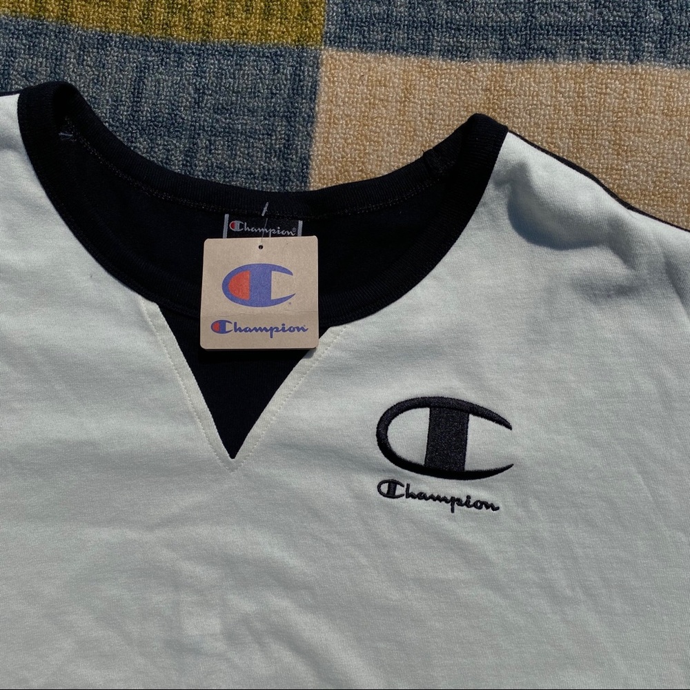 Champion Women’s Long Sleeve Crop Top- White&Black - Picture 6 of 6